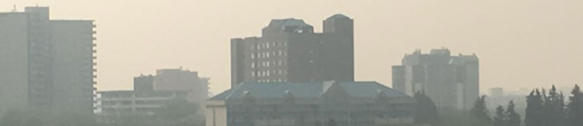A hazy view of the skyline in Saskatoon, due to smoke from fires in Alberta. (Matthew Garand/CBC)